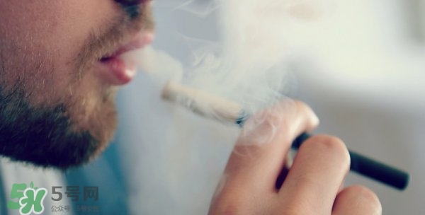 電子煙和真煙哪個(gè)危害大？電子煙和香煙哪個(gè)危害大？