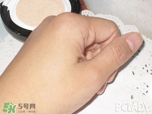 極密氣墊bb怎么樣？ 極密氣墊bb好用嗎？