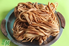 馓子可以煮著吃嗎？馓子用開(kāi)水怎么泡著吃？