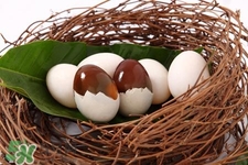 皮蛋不能和什么一起吃？皮蛋不能和什么食物同吃？