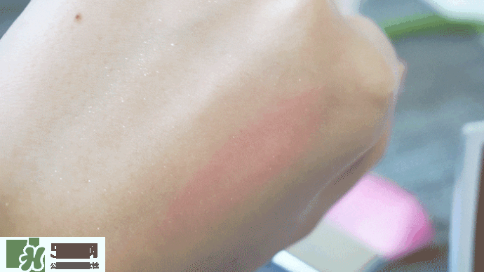 迪奧2017櫻花花瓣腮紅多少錢？2017dior櫻花腮紅專柜價格