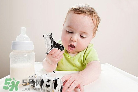 水痘期間不能吃什么？得水痘不能吃什么食物？