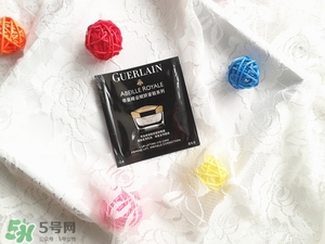 嬌蘭帝皇蜂姿眼霜怎么用？嬌蘭帝皇蜂姿眼霜使用方法