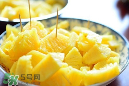 菠蘿能過夜嗎？菠蘿可以隔夜吃嗎？