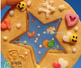 彩繪玻璃餅干怎么做？彩繪玻璃餅干做法