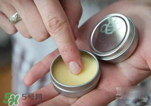 清涼油能消腫嗎？清涼油怎么消腫？