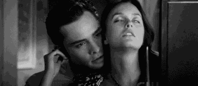 女人愛愛時(shí)為什么總是閉著眼睛？女人愛愛時(shí)在想什么