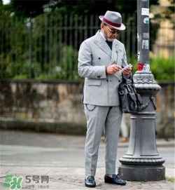 格子西裝怎么搭配？格子西服怎么搭配好看？