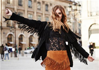 春天穿流蘇裙怎么搭配？春天流蘇裙怎么搭配好看？