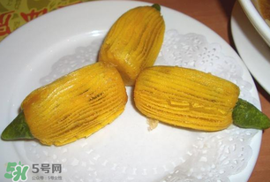 枇杷可以和海鮮能一起吃嗎？枇杷和海鮮一起吃吃好嗎？