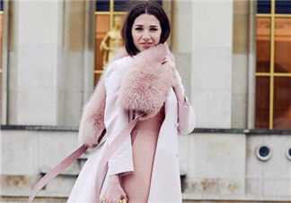 粉色衣服怎么搭配？粉色衣服怎么搭配好看？