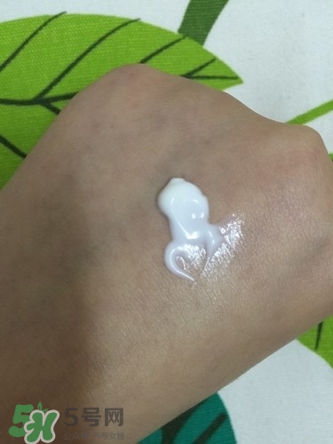 玉澤和雅漾哪個(gè)好？玉澤和雅漾對(duì)比