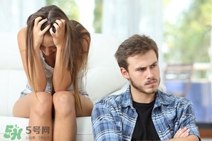 老公出軌怎么辦？老公出軌該不該離婚？