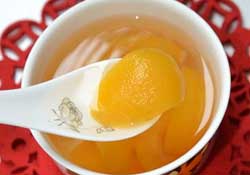 枇杷可以煮水喝嗎？枇杷煮水的功效與作用