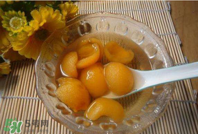 枇杷和冰糖能一起吃嗎？冰糖枇杷水的功效