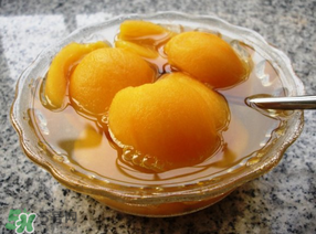 枇杷和蜂蜜能一起吃嗎？枇杷放蜂蜜好嗎？