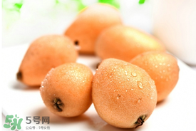 枇杷和姜能一起吃嗎？枇杷和生姜能一起煮嗎？