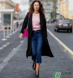 奶奶鞋搭配什么衣服？奶奶鞋搭配什么衣服好看？