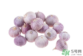 薺菜和大蒜能一起吃嗎？薺菜和蒜頭能一起吃嗎？