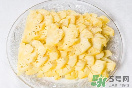 菠蘿是低糖水果嗎？菠蘿含糖量高嗎？