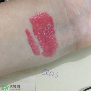 植村秀唇釉怎么涂？植村秀漆光唇釉涂法