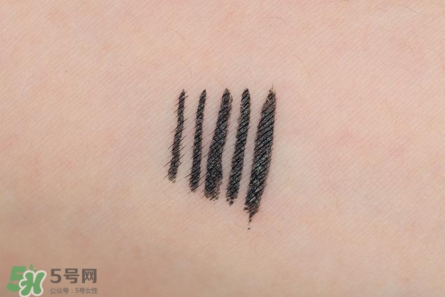 植村秀眼線液怎么安裝？植村秀眼線液安裝方法