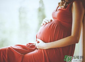 孕婦腿腫是怎么回事？孕婦腿腫怎么辦？