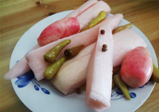 酸蘿卜可以天天吃嗎？酸蘿卜吃多了好嗎？