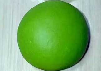 菠菜汁和面怎樣做更綠？怎么樣菠菜汁和面更綠？