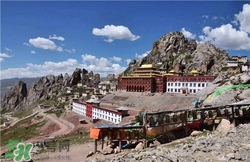 4月份去西藏穿什么？四月份去西藏穿什么衣服？