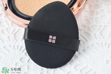 flowfushi氣墊粉色和金色哪個好？flowfushi氣墊粉色金色對比