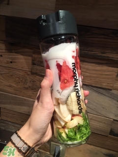 摩飛榨汁機和my juice哪個好？摩飛榨汁機和my juice對比