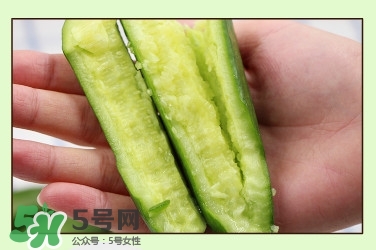 拉肚子能吃黃瓜嗎 拉肚子可以吃黃瓜嗎 拉肚子能吃黃瓜嗎 拉肚子可以吃黃瓜嗎