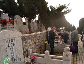 新墳掃墓什么時候？新墳掃墓的時間是什么時候？