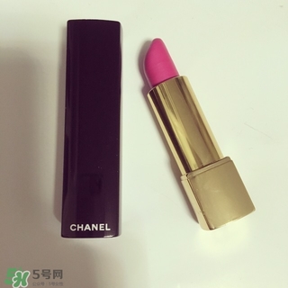 香奈兒口紅怎么打開(kāi)?香奈兒口紅打不開(kāi)怎么辦?