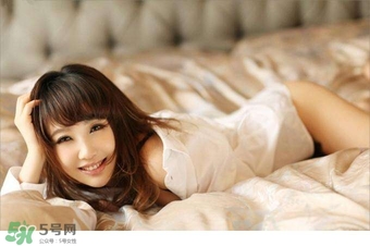 男人的精子對(duì)女人有啥好處？吃精液會(huì)不會(huì)懷孕？