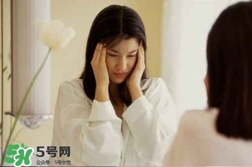 抑郁癥有哪些癥狀？哪些人易患抑郁癥？