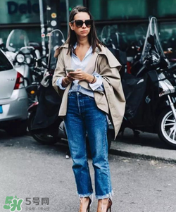 毛邊牛仔褲搭配什么鞋？毛邊牛仔褲搭配什么鞋好看？