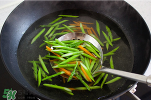 蘆筍為什么要焯水？蘆筍怎么焯水？