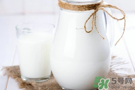 皮膚過敏能喝牛奶嗎？皮膚過敏喝牛奶好嗎？