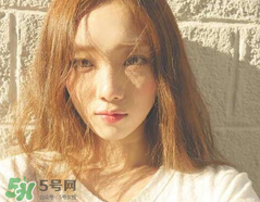 李圣經(jīng)同款美瞳 李圣經(jīng)美瞳什么牌子？