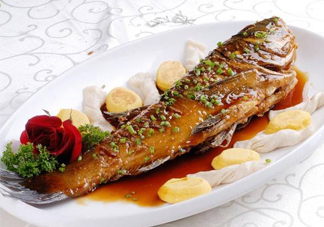 皮膚過敏可以吃魚嗎？皮膚過敏能不能吃魚？