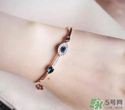 施華洛世奇惡魔之眼手鏈多少錢？施華洛世奇惡魔手鐲專柜價(jià)格