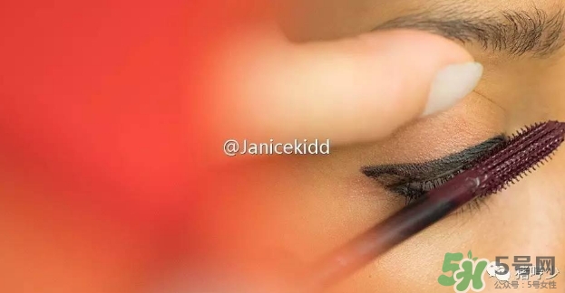 cl睫毛膏怎么樣？christian louboutin蘿卜丁睫毛膏哪里買？