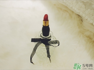 蘿卜丁口紅怎么打開？蘿卜丁口紅打開方法