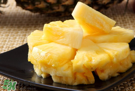 草莓和菠蘿可以一起吃嗎？草莓和菠蘿能一起吃嗎？