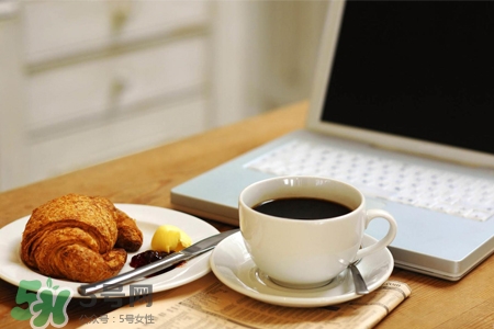 阿華田會(huì)睡不著嗎？阿華田喝了會(huì)失眠嗎？