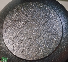 麥飯石鍋是什么材質(zhì)？麥飯石鍋是石頭做的嗎？