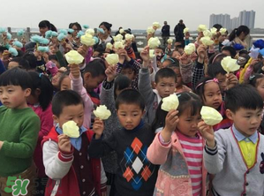 清明節(jié)小孩能上墳嗎？清明節(jié)可以帶小孩掃墓嗎？