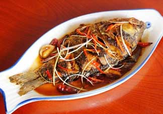 薺菜和鯽魚能一起吃嗎？薺菜和鯽魚一起吃會(huì)流產(chǎn)嗎？